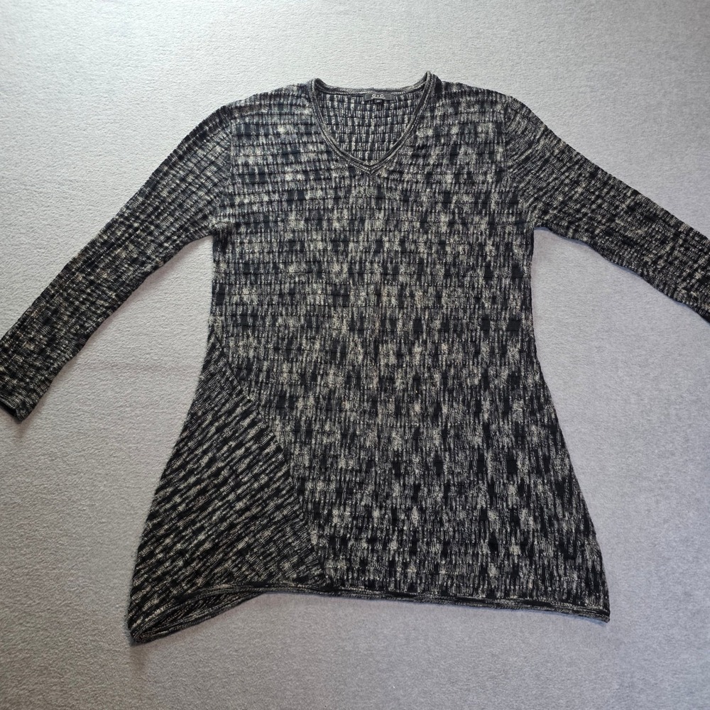 G&C United Knitwear Knit Tunic Sweater Womens XL Black White Marled SharkbiteHem